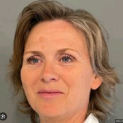 Inspirerende vrouwelijk spreker